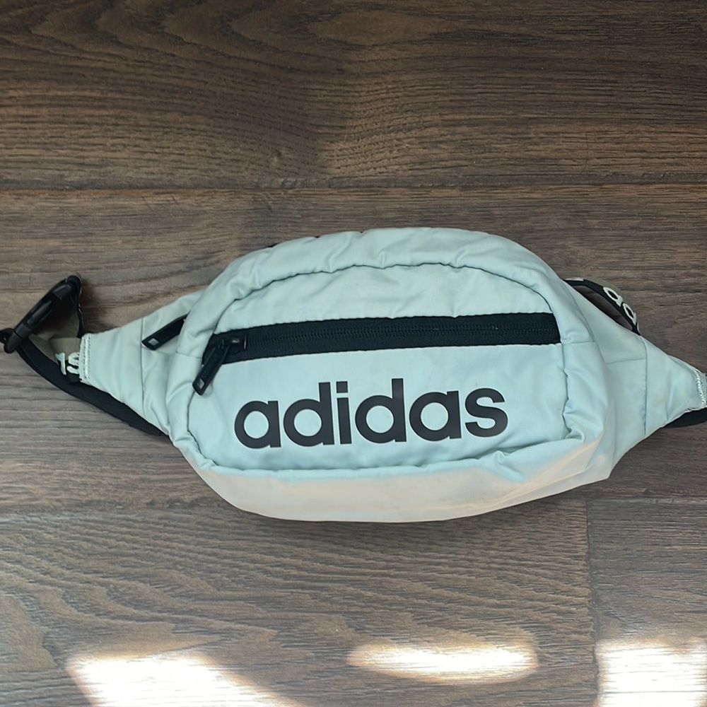 Adidas Core Waist Pack Sport belt bag. Unisex. Like new.